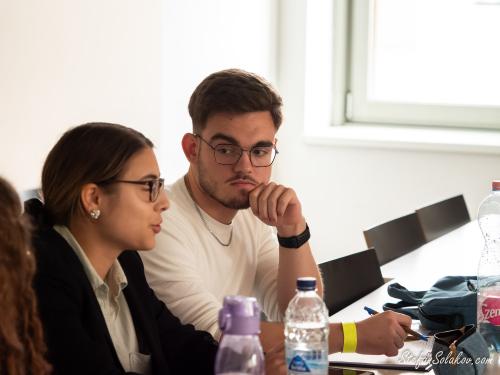 Debate-competition-1118