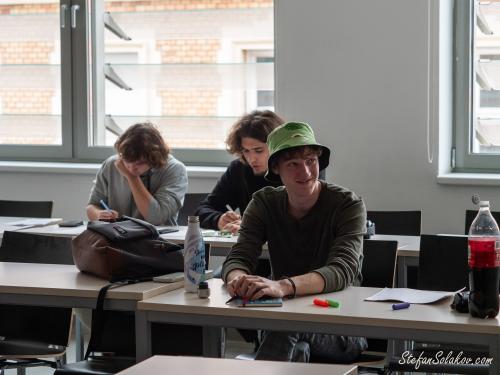 Debate-competition-1230