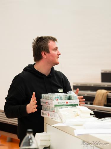 Debate-competition-1404