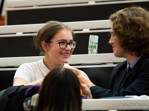 Debate-competition-1411